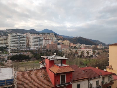 Appartamento in Via Irno in zona Irno a Salerno