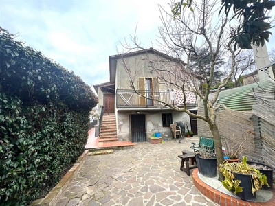 Casa singola in Via Isonzo 15 in zona Fabro Scalo a Fabro