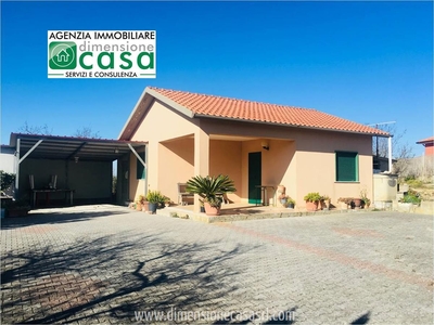 Villa in vendita a San Cataldo