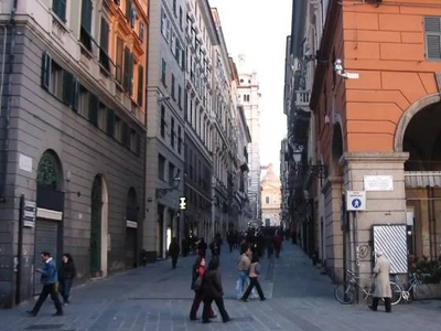 Appartamento in Turati, Genova