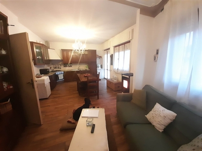 Appartamento in vendita a Carrara Massa Carrara Bonascola