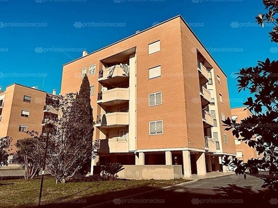 Appartamento in vendita a Roma, Via Guido Corbellini - Roma, RM