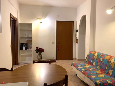 Appartamento in Vendita in Via Capri 8 a Genova