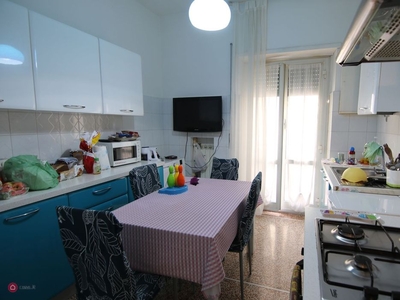 Appartamento in Vendita in Via Giuseppe Bertuccioni 22 a Genova