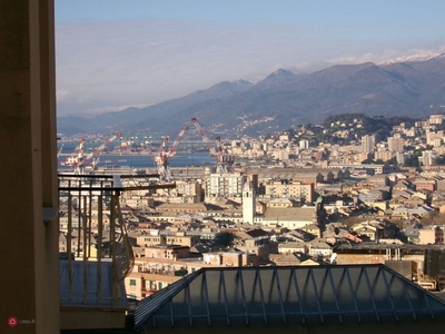 Appartamento in Vendita in Via Lodovico Calda 41 a Genova