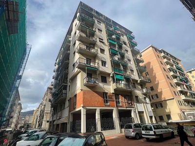 Appartamento in Vendita in Via Monticelli 6 a a Genova