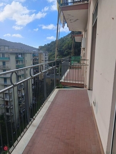 Appartamento in Vendita in Via Piacenza a Genova