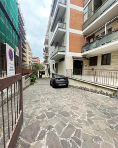 Garage / Posto auto in Via Delle Aleutine in zona Ostia a Roma