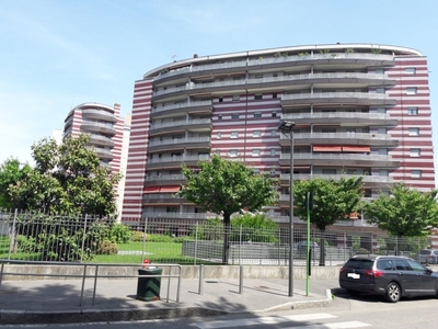 Milano Affori-Bruzzano Ampio e luminoso 2 locali cucina abitabile