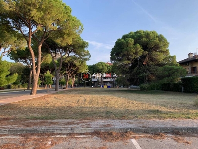 Terreno Residenziale in vendita a Lignano Sabbiadoro viale Verona, 19