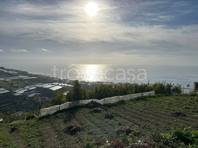 Terreno Residenziale in vendita a Riva Ligure via Riora