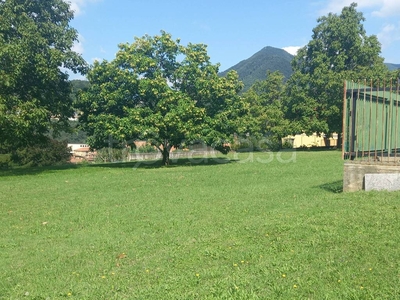 Terreno Residenziale in vendita a Villa d'Almè via Fratelli Calvi