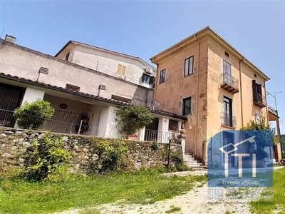 Villa in Via Mulini a Cervaro