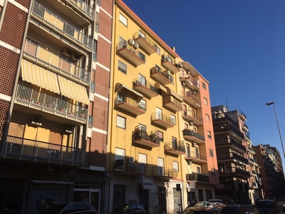 Appartamento di 4 vani /110 mq a Bari - Carrassi (zona Policlinico - Stazione)