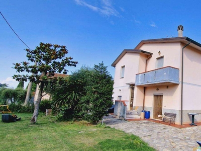 Appartamento in Vendita a Casciana Terme Lari Via Giovanni Giolitti, 56035