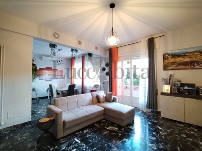 Appartamento in Via Pisana 962, Lucca, 6 locali, 2 bagni, garage
