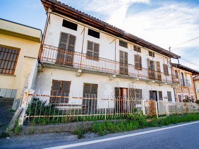 Casa indipendente in vendita a San Francesco al Campo