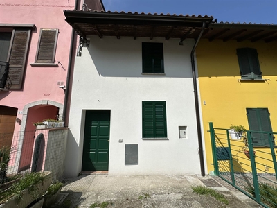 Casa semi indipendente in Via della Costa a Sant'Angelo lodigiano