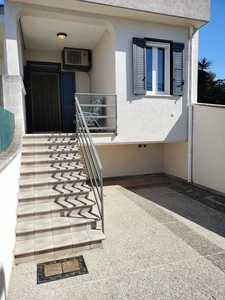 Casa Vacanze 'Villino Salento House' con vista mare, terrazza privata e aria condizionata