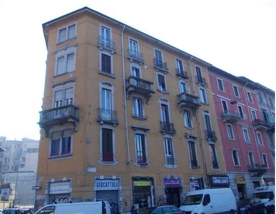 Monolocale in VIA PADOVA 82, Milano, 1 bagno, 20 m², 3° piano