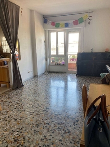 Quadrilocale a Latina, 85 m², ascensore, buono stato in vendita