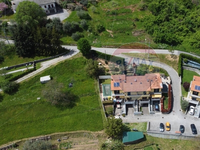 Vendita Casa Indipendente in COREGLIA ANTELMINELLI