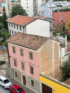 Vendita Casa Semindipendente in Udine