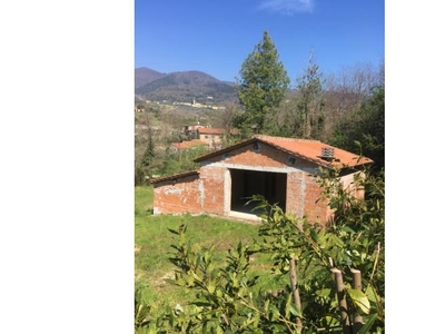 Casa indipendente in vendita a Capannori, via Tofori 42/b