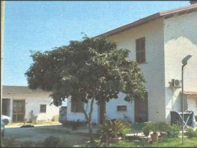 Villa in Via Migliara 46 1/2 DX, Pontinia, 8 locali, 180 m² in vendita