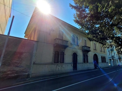 Villa unifamiliare in vendita in via volta 9, Busto Arsizio