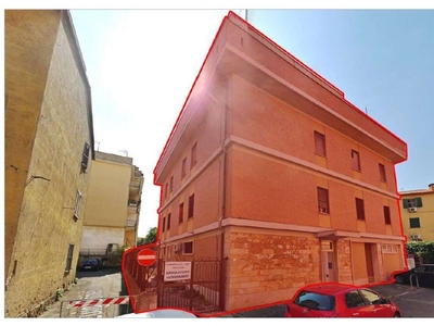 Stabile/Palazzo con terrazzo in via principe di napoli, Bracciano