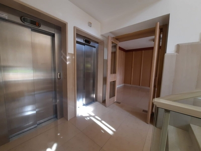 Appartamento di 4 vani /120 mq a Bari - Stradella San Pasquale