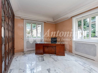 Appartamento di lusso in vendita Via Francesco Denza, Roma, Lazio