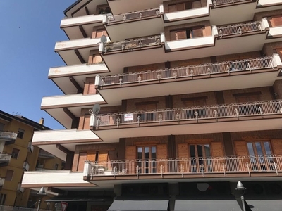 Appartamento in Vendita a Avellino, zona via scandone, 340'000€