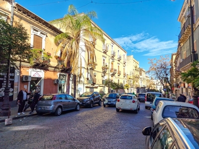 Appartamento in Vendita a Catania, 179'000€, 120 m²