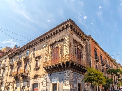 Appartamento in Vendita a Catania, 789'000€, 700 m²