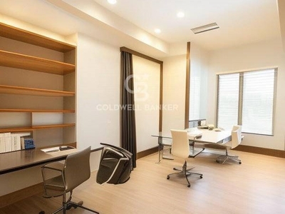 Appartamento in Vendita a Catania, zona Italia,Africa,Jonio,Europa,Tribunale,XX Se, 265'000€, 107 m²