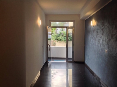 Appartamento in Vendita a Messina, zona Nord, 250'000€, 100 m²