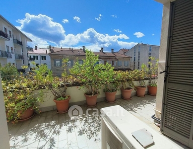 Appartamento in Vendita in Piazza Giacomo Matteotti a Verbania