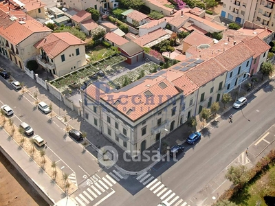 Appartamento in Vendita in Piazza Gorgona a Pisa