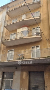 Appartamento in Vendita in Via Alessandro Manzoni 42 a Caltagirone