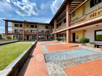 Appartamento in Vendita in Via Bergamo 21 a Palazzolo sull'Oglio