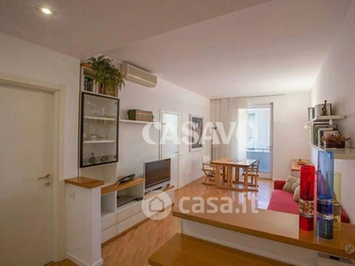 Appartamento in Vendita in Via Calabria 23 a Milano