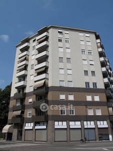 Appartamento in Vendita in Via Camillo Benso Cavour 9 a Sesto San Giovanni