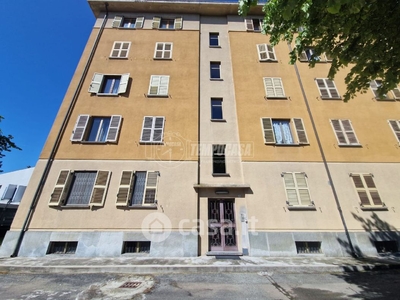 Appartamento in Vendita in Via Giacomo Dina 57 a Torino