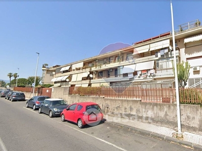Appartamento in Vendita in Via Generale Ameglio 22 a Catania
