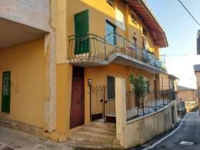Appartamento in Vendita in Via Pelabrocco a Castelli Calepio