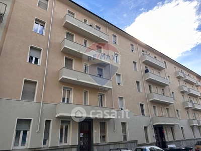Appartamento in Vendita in Via Tonale 17 a Torino