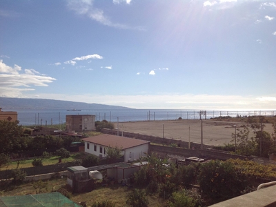 Appartamento vista mare, Messina sud
