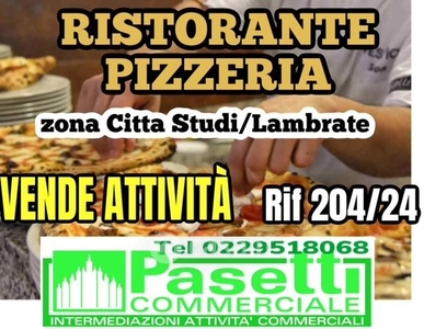 Attività/Licenza commerciale in Vendita in Via Feltre a Milano